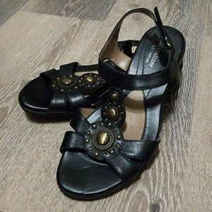 Naturalizer Black Sandals